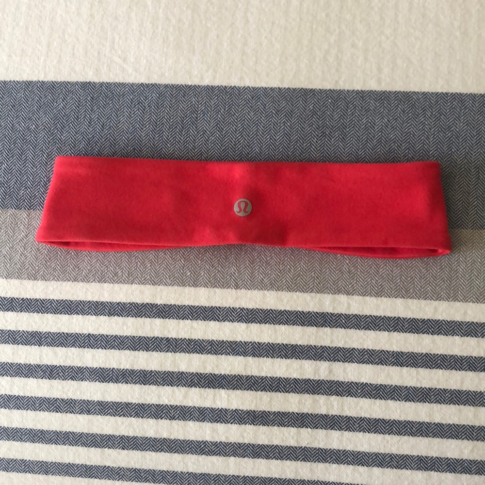 Hot Pink Lululemon Headband 💕💕